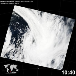 Level 1B Image at: 1040 UTC