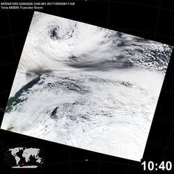 Level 1B Image at: 1040 UTC