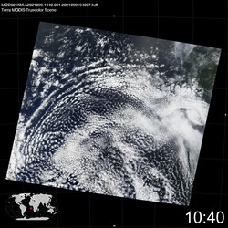 Level 1B Image at: 1040 UTC