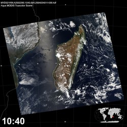 Level 1B Image at: 1040 UTC