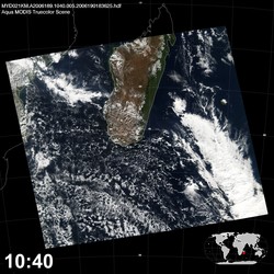 Level 1B Image at: 1040 UTC