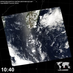 Level 1B Image at: 1040 UTC